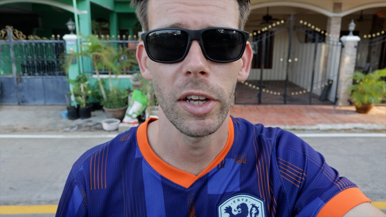 Deze dame voor Roddelpraat #347