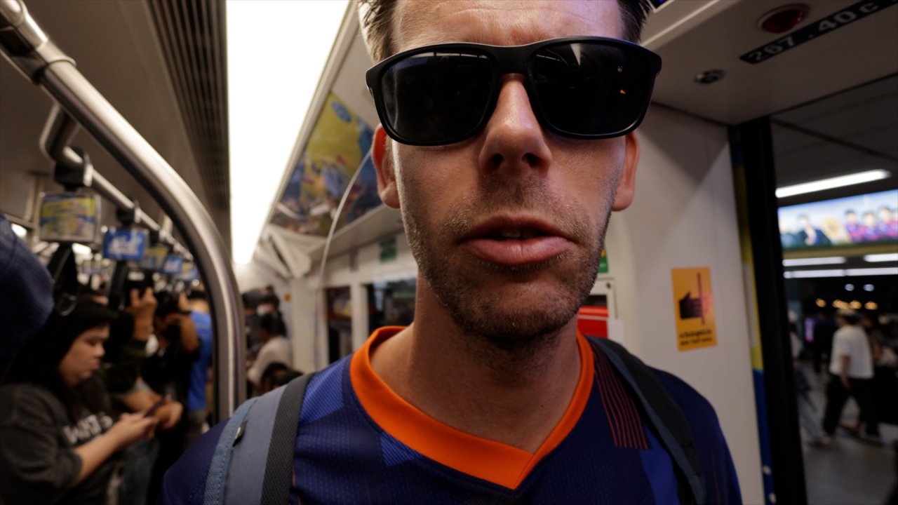 Nederlanders geilen hier op #337