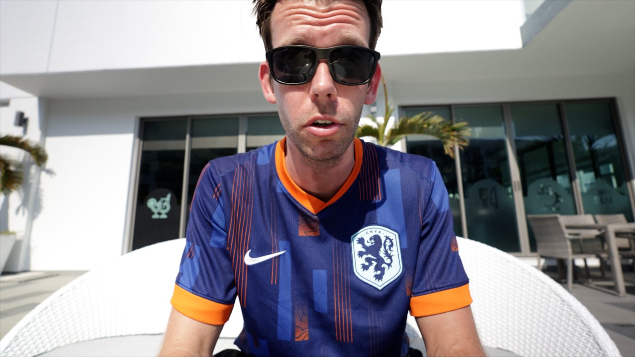 Door het condoompje heen geknald #343